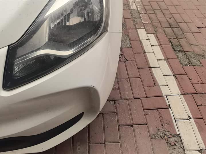 Changan BenBen E-Star 2021 2021款 国民版 多彩款 磷酸铁锂（31.95kWh）