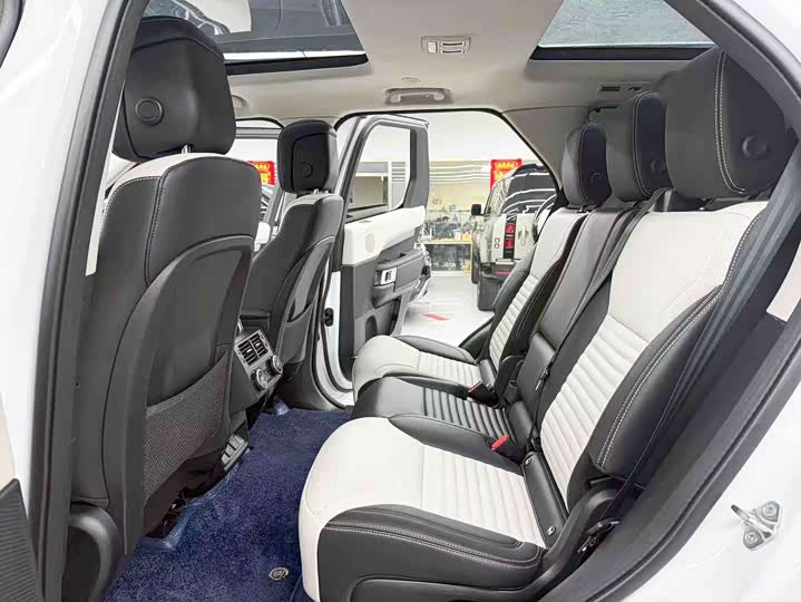 Land Rover Discovery 2024 2024款 360PS Dynamic SE