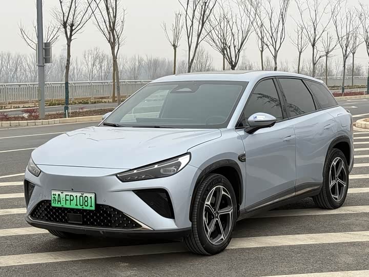 Hozon L 2024 2024款 增程 310 闪充红衣版