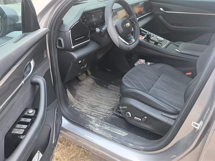 Geely Monjaro 2025 2025款 东方曜 2.0TD 自动揽星版