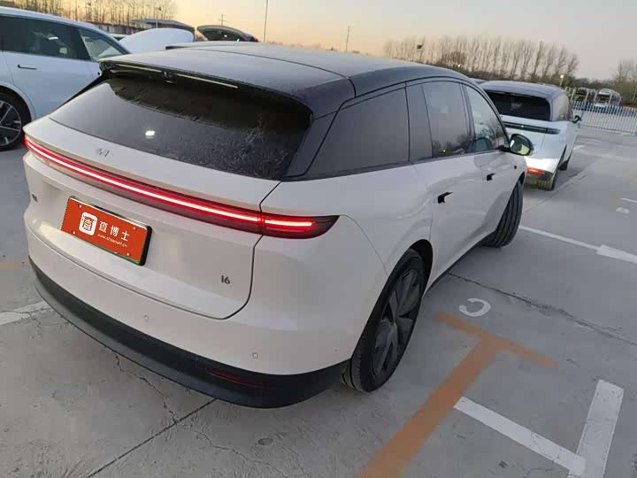 LiXiang i6 2025 2025款 两驱标准版