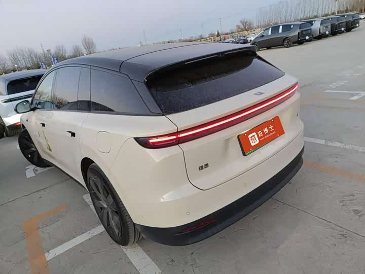 LiXiang i6 2025 2025款 两驱标准版