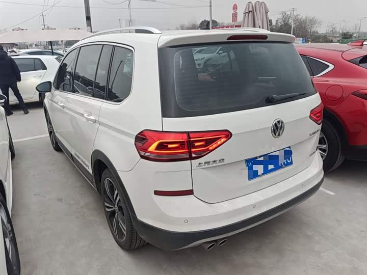 Volkswagen Touran L 2021 2021款 途安L 280TSI DSG拓界版 7座