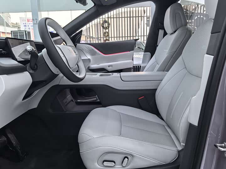 XPeng G6 2025 2025款 625 长续航 Max 科技版