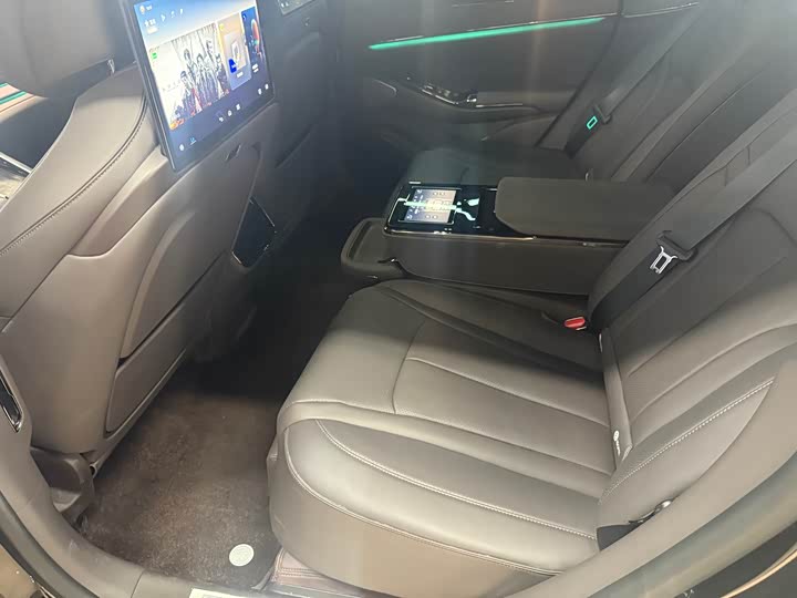 Denza Z9 2024 2024款 1100km 四驱Ultra版