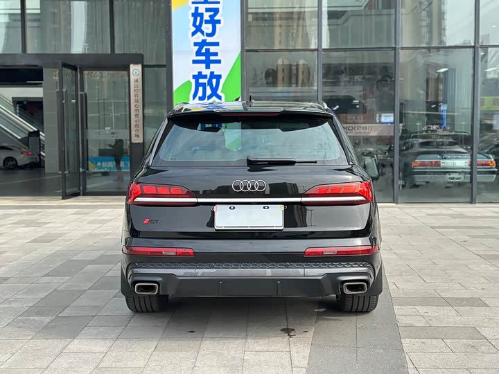 Audi Q7 2025 2025款 55 TFSI quattro S line尊贵型