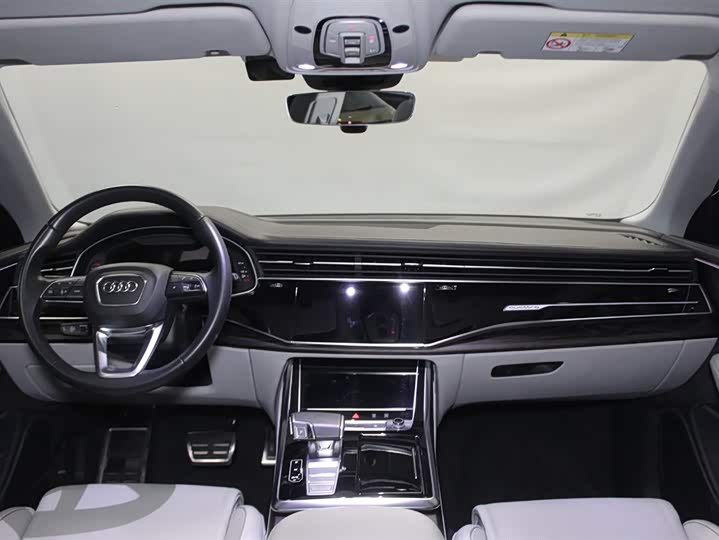 Audi Q8 2023 2023款 55 TFSI 豪华动感型
