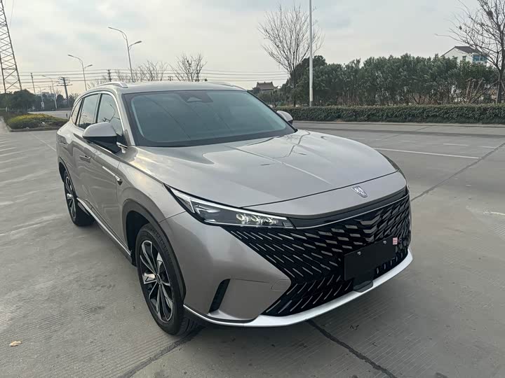 Roewe RX5 2023 2023款 1.5T 尊荣滑屏版