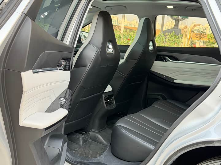 Dongfeng Aeolus Haohan 2023 2023款 DH-i 1.5T 尊贵版