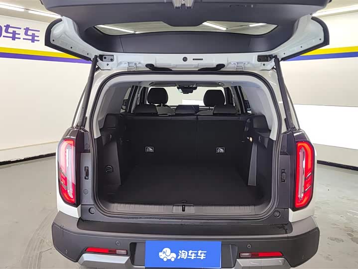 BAIC Beijing BJ30 2024 2024款 1.5T 魔核电驱进阶版