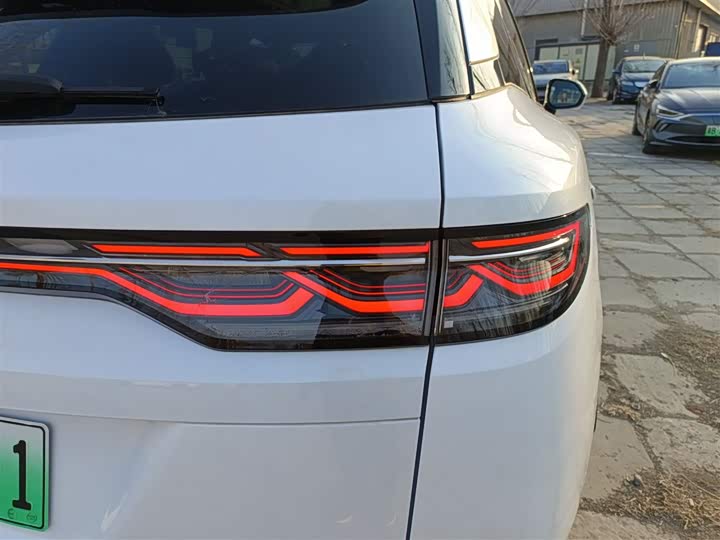 BYD Song L DM-i Hybrid 2025 2025款 智驾版 160km 超越型