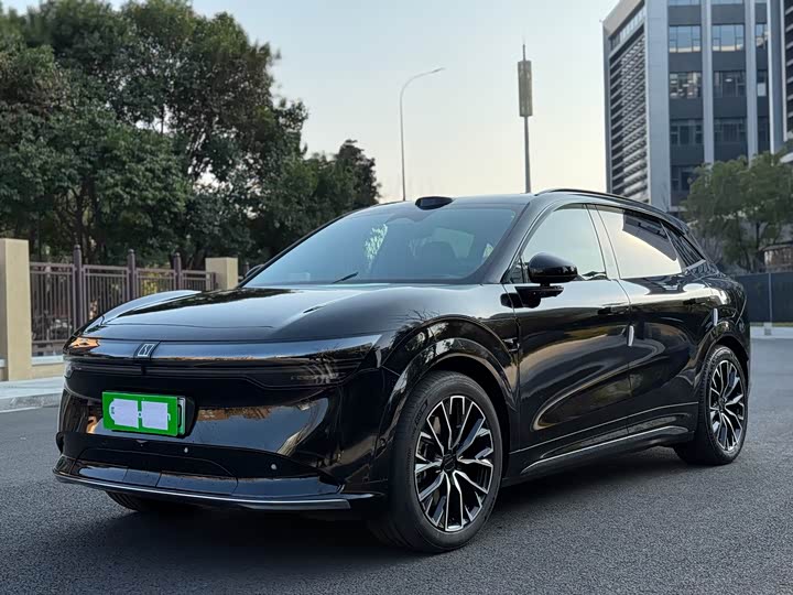 Zeekr 7X 2025 2025款 75kWh 后驱智驾版