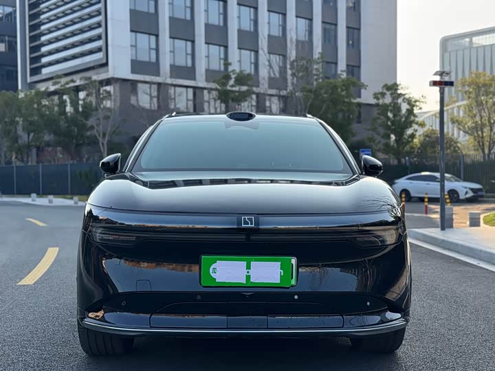 Zeekr 7X 2025 2025款 75kWh 后驱智驾版