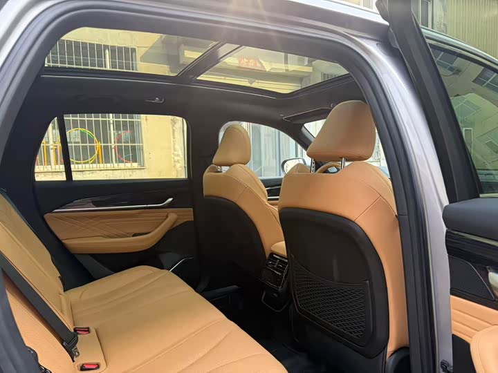 Geely Monjaro Thor Hybrid 2024 2024款 油混 1.5T 天宫版