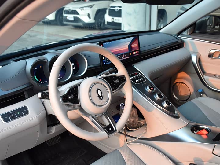 Ora Lightning Cat (07) 2022 2022款 555km 尊贵版