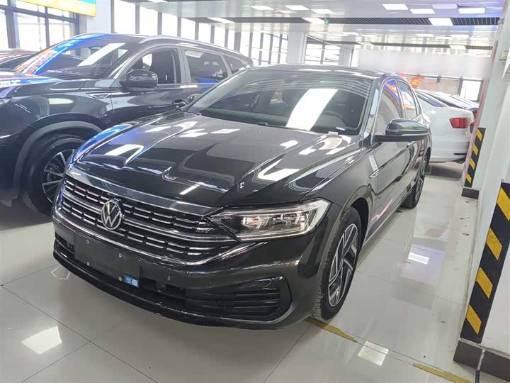 Volkswagen Sagitar L 2025 2025款 300TSI DSG超越版