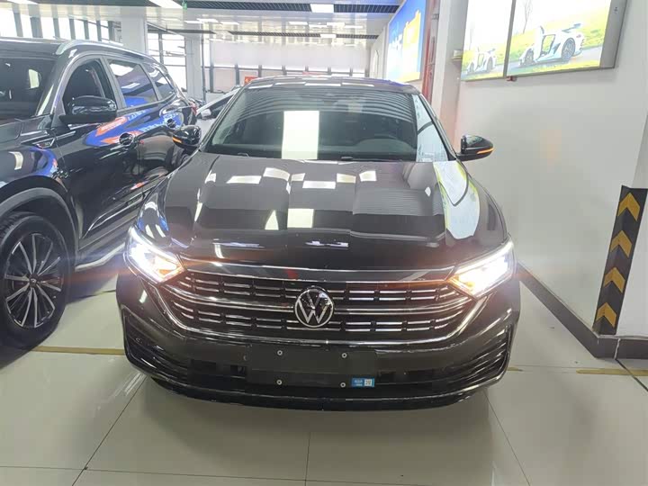Volkswagen Sagitar L 2025 2025款 300TSI DSG超越版