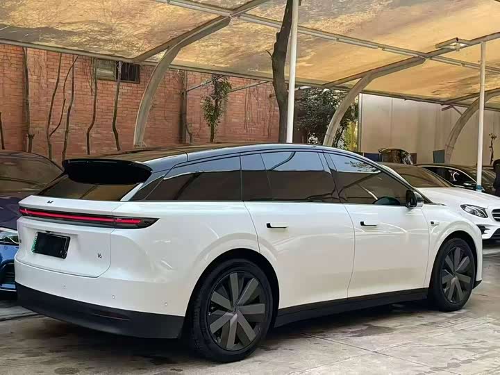 LiXiang i6 2025 2025款 两驱标准版