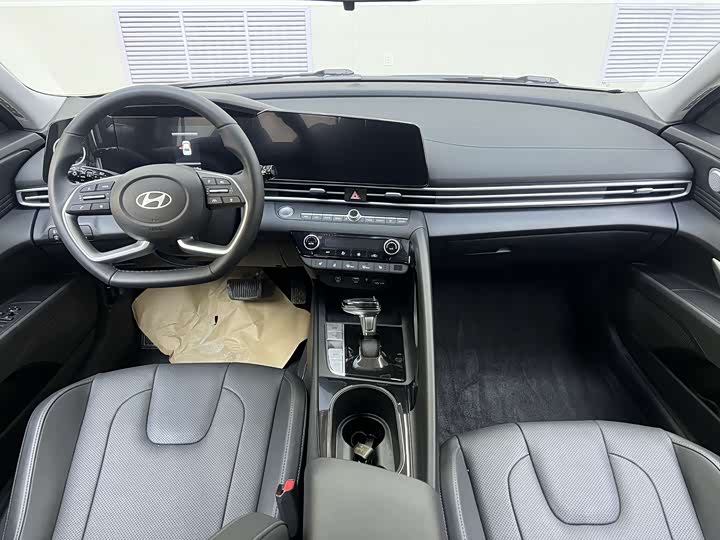 Hyundai Elantra N line 2023 2023款 1.5L CVT LUX尊贵版