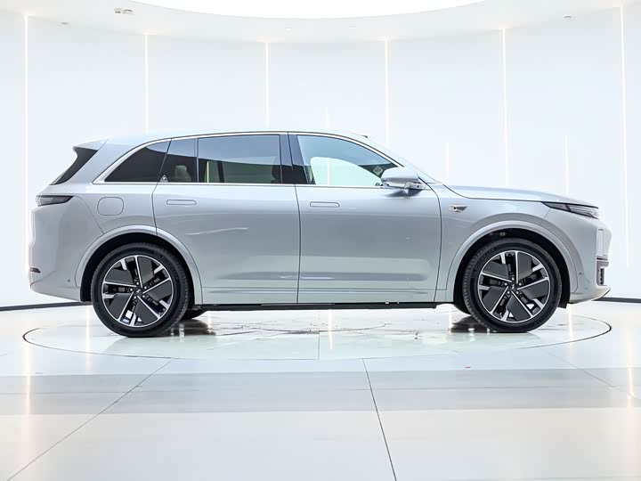 LiXiang L7 2025 2025款 Max 智能焕新版