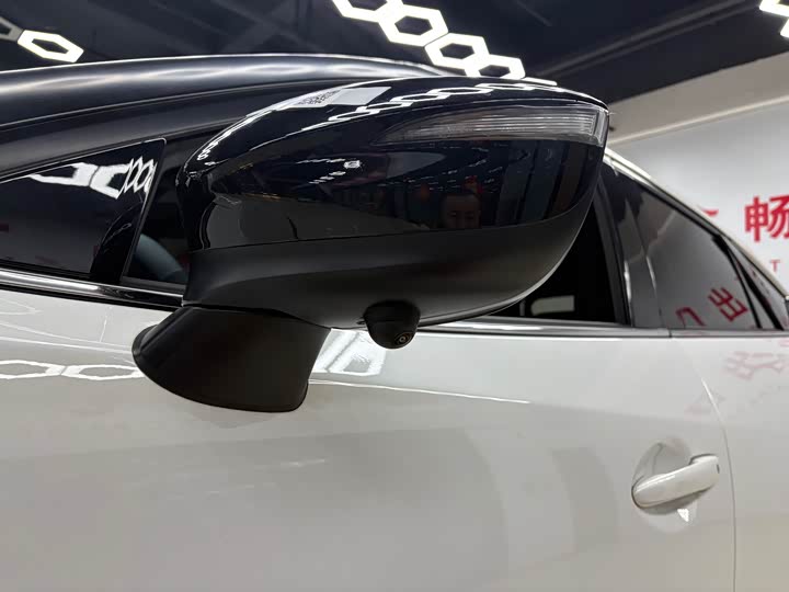 Mazda CX-4 2021 2021款 2.0L 自动两驱蓝天活力版