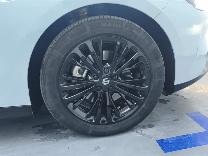 Leapmotor C01 2024 2024款 纯电 525舒享版