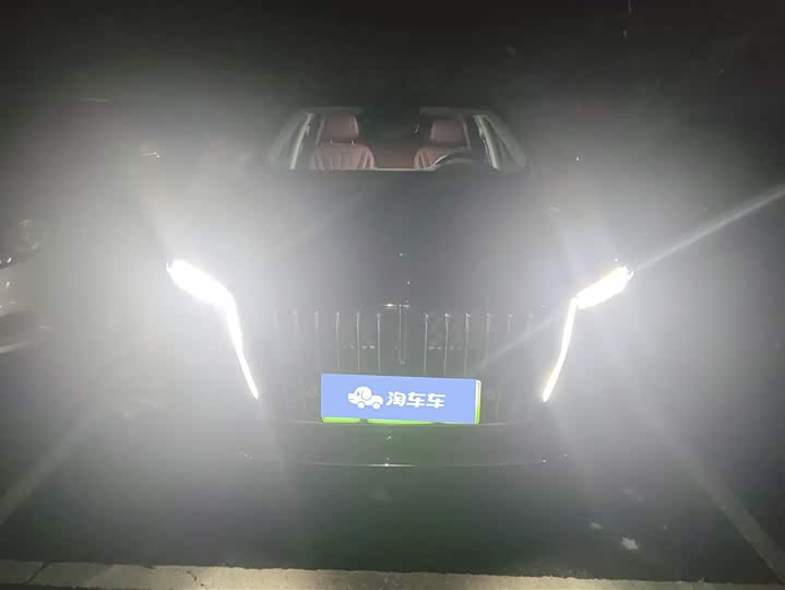 2025 Hongqi H5 Hybrid