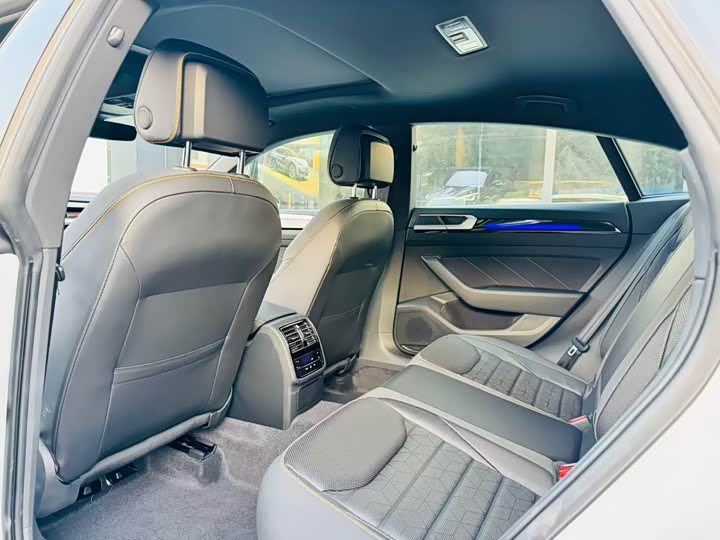 Volkswagen CC 2024 2024款 380TSI 夺目版