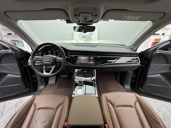 Audi Q8 2023 2023款 55 TFSI 豪华动感型