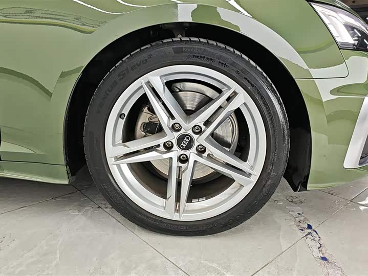 Audi A5 2024 2024款 Sportback 40 TFSI 时尚动感型