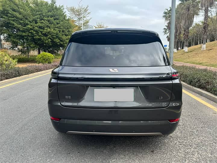 LiXiang L9 2025 2025款 Ultra 智能焕新版