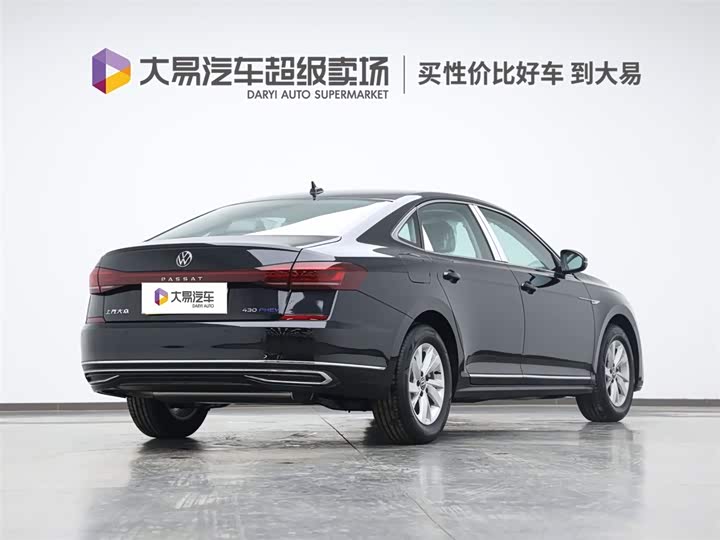 Volkswagen Passat Hybrid 2025 2025款 430PHEV 混动商务版
