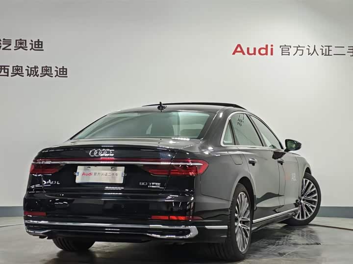 Audi A8 2025 2025款 A8L 50 TFSI quattro 臻选型