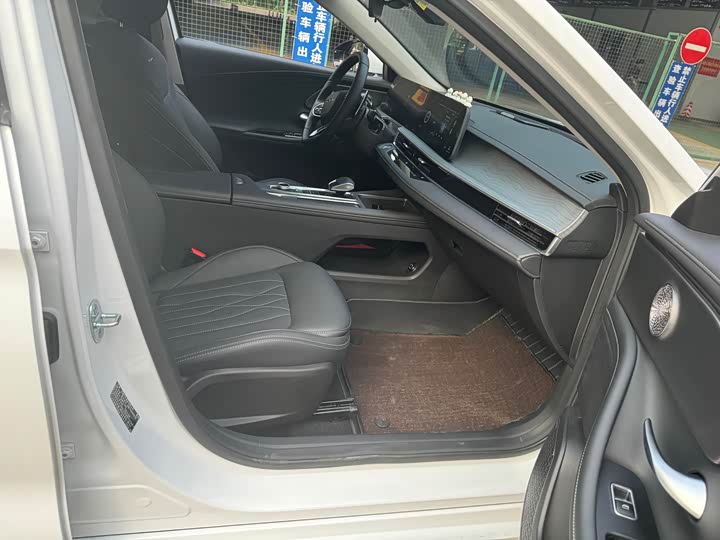 Chery Arrizo 8 2024 2024款 1.6T DCT智