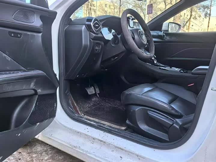 MG Motor 5 2025 2025款 180DVVT 全球抢先版