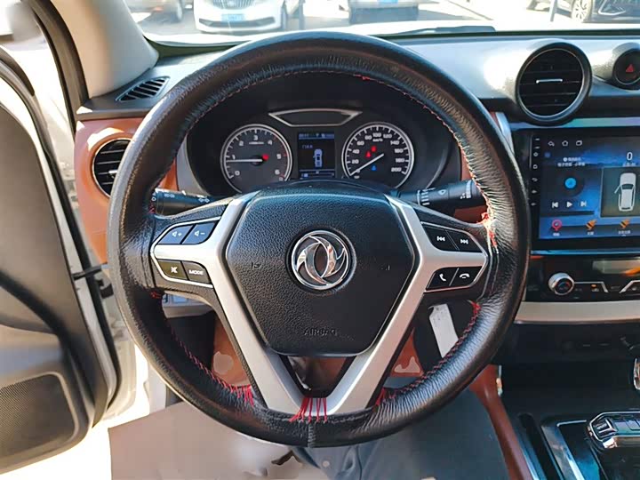 Dongfeng Rich 6 2020 2020款 2.3T自动两驱柴油豪华型国VI M9T