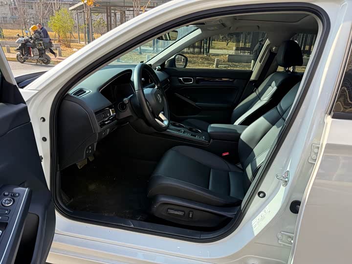 Honda Integra 2023 2023款 240TURBO CVT豪华版