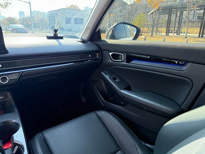 Honda Integra 2023 2023款 240TURBO CVT豪华版