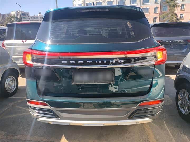 Dongfeng Forthing T5 2022 2022款 盛世款 1.6L 手动筑梦版五座