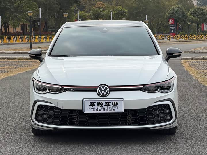 Volkswagen Golf GTI 2023 2023款 380TSI DSG GTI