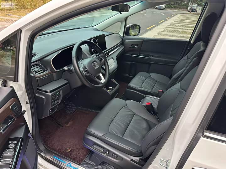 Honda Odyssey 2024 2024款 2.0L e:HEV 锐·耀享版