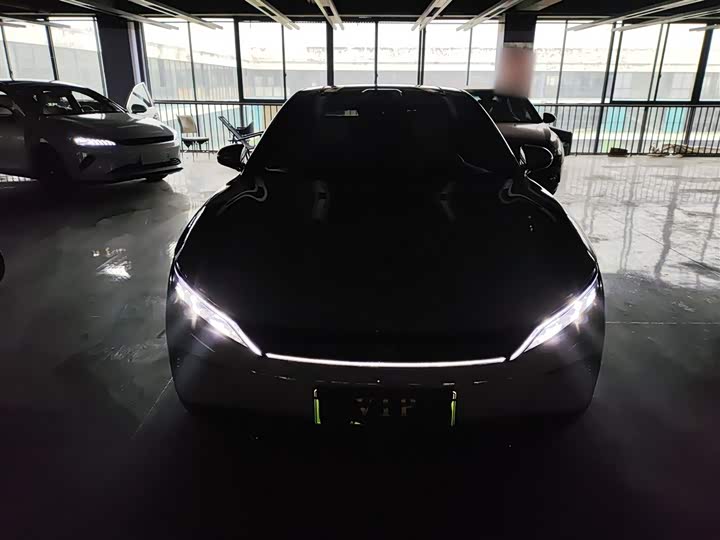 BYD Han 2025 2025款 DM-i 智驾版 125KM激光雷达旗舰型