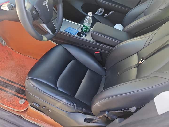 Tesla Model Y 2024 2024款 后轮驱动版