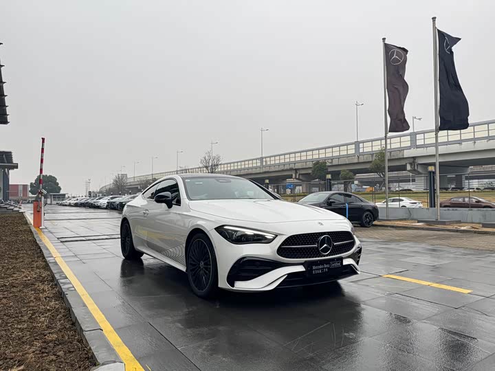 Mercedes-Benz CLE-Class 2024 2024款 CLE 300 4MATIC 豪华型轿跑车