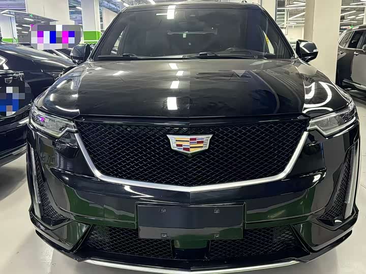 Cadillac XT6 2022 2022款 2.0T 六座四驱铂金型