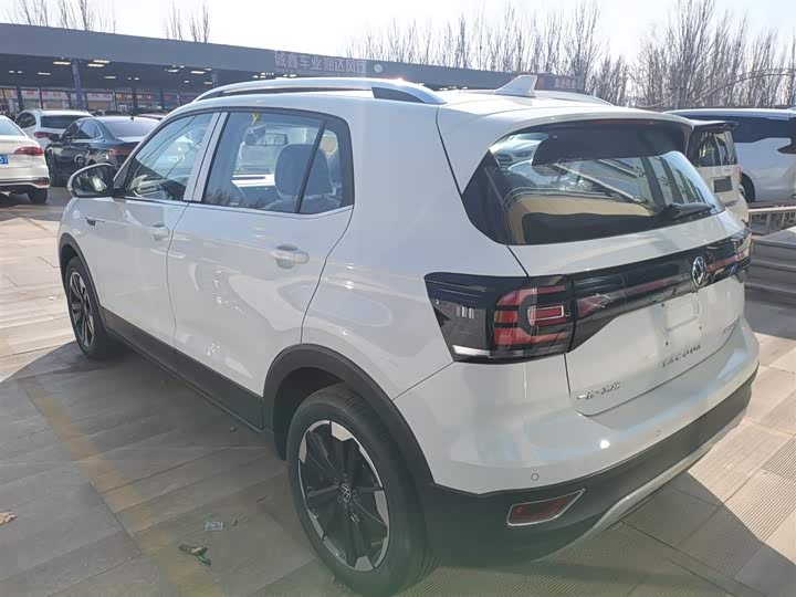 Volkswagen Tacqua 2023 2023款 200TSI DSG 悦智联版