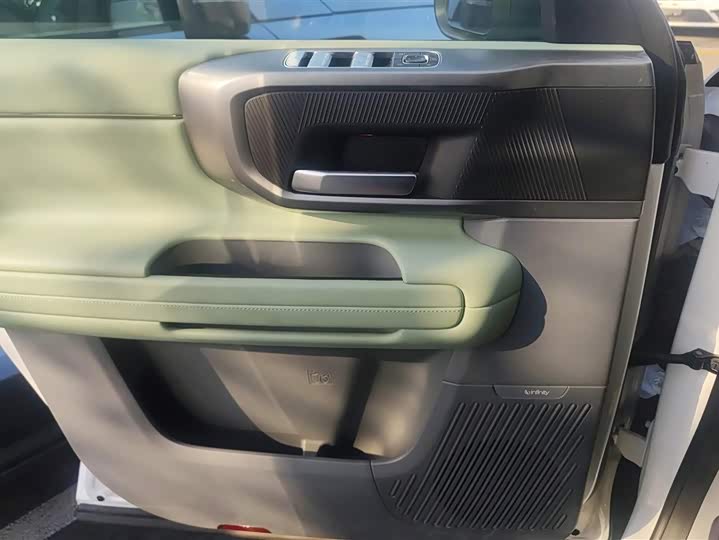 BAIC Beijing BJ40 Hybrid 2025 2025款 进阶版