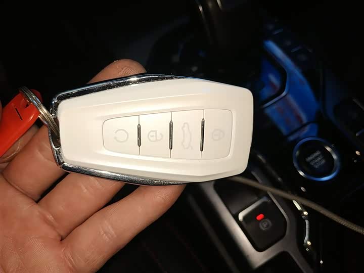 Geely Cowboy 2025 2025款 1.5TD 趣野版