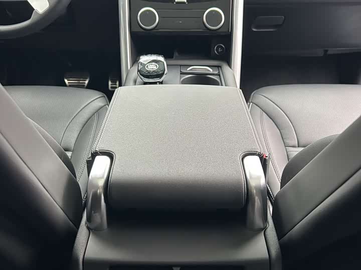 Land Rover Discovery 2024 2024款 360PS Dynamic SE