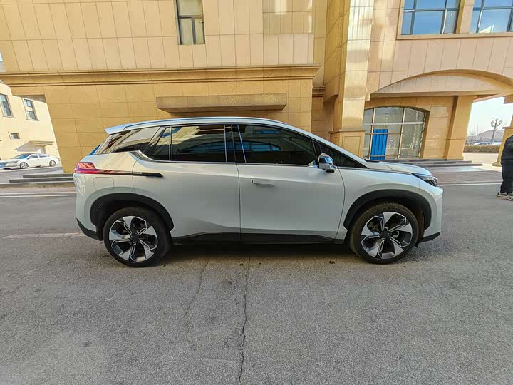 GAC Aion V 2024 2024款 Plus 80 科技版 三元锂